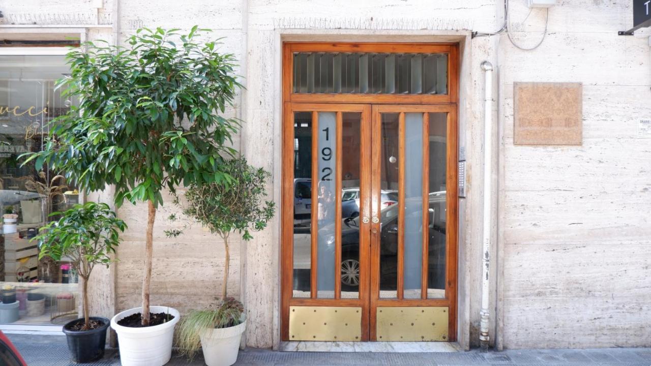 Apulian Home 192 Bari Exterior photo